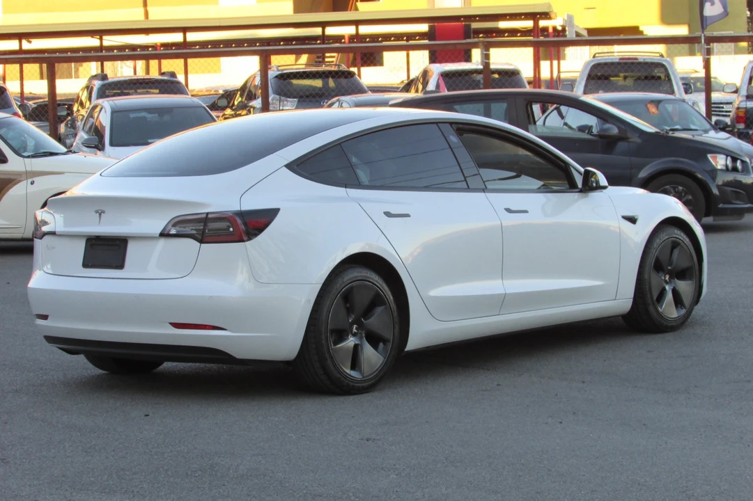 2021 Tesla Model 3 - Image 7 of 21