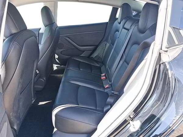 2021 Tesla Model 3 - Image 10 of 20