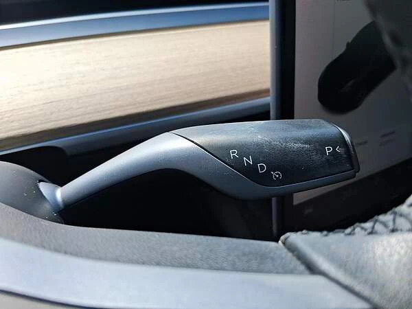 2021 Tesla Model 3 - Image 16 of 20