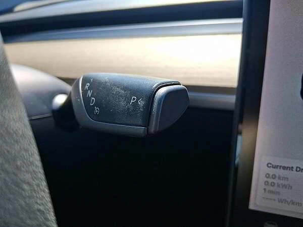 2021 Tesla Model 3 - Image 17 of 20