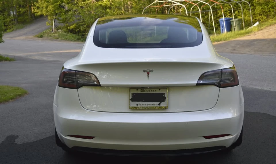 2021 Tesla Model 3 - Image 8 of 15