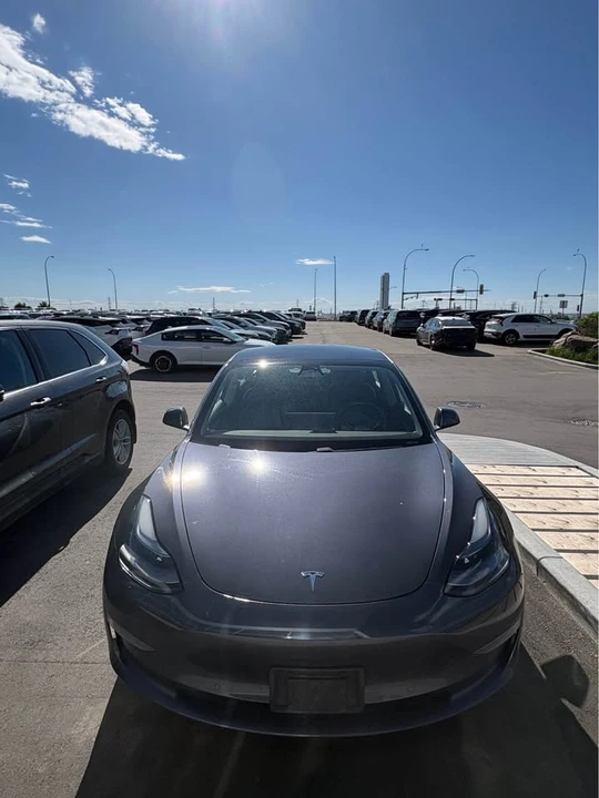 2021 Tesla Model 3 Performance - Image 2 of 11