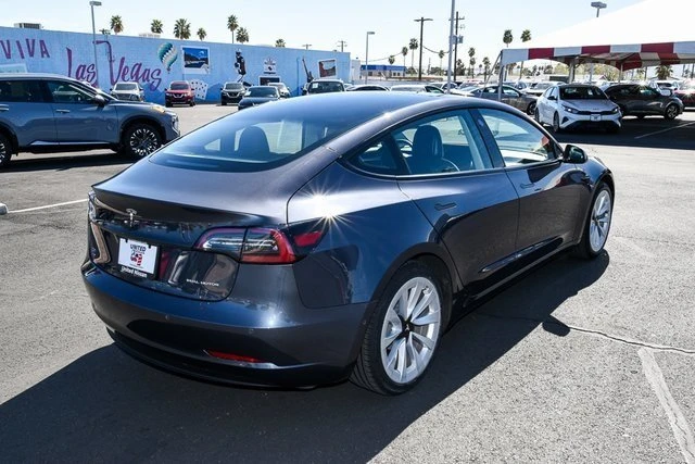 2021 Tesla Model 3 - Image 2 of 5