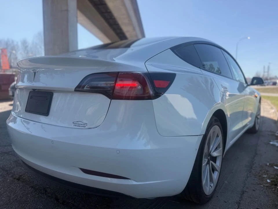 2021 Tesla Model 3 - Image 4 of 18