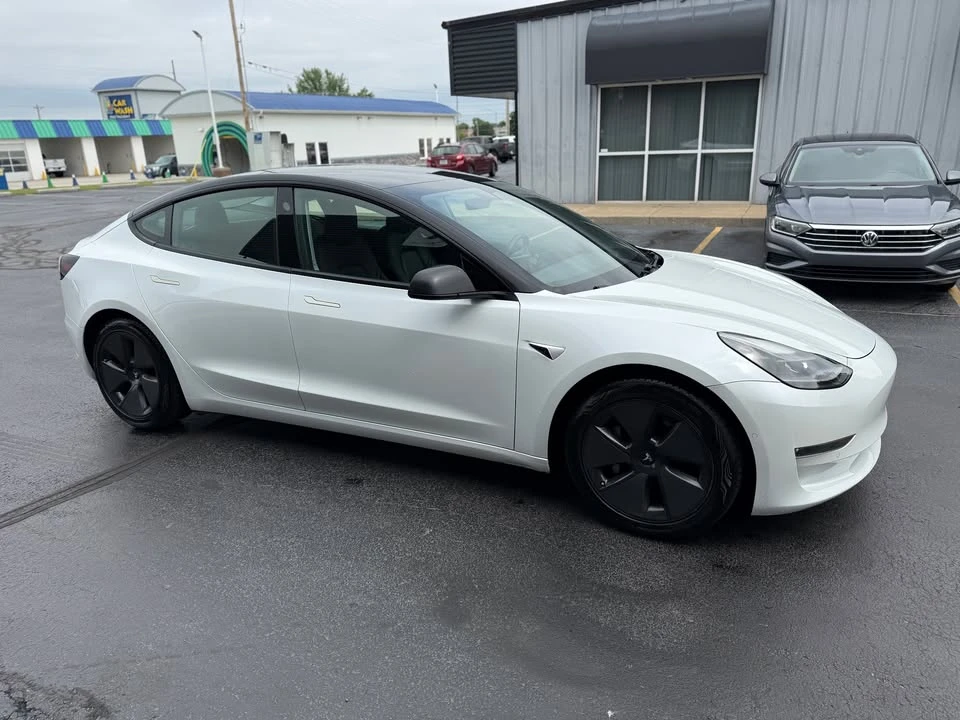 2021 Tesla Model 3 - Image 6 of 17