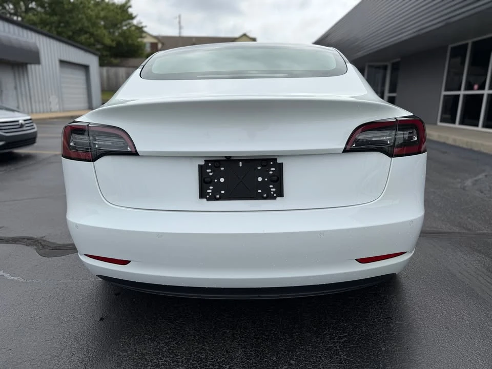 2021 Tesla Model 3 - Image 8 of 17