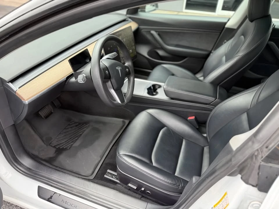 2021 Tesla Model 3 - Image 10 of 17
