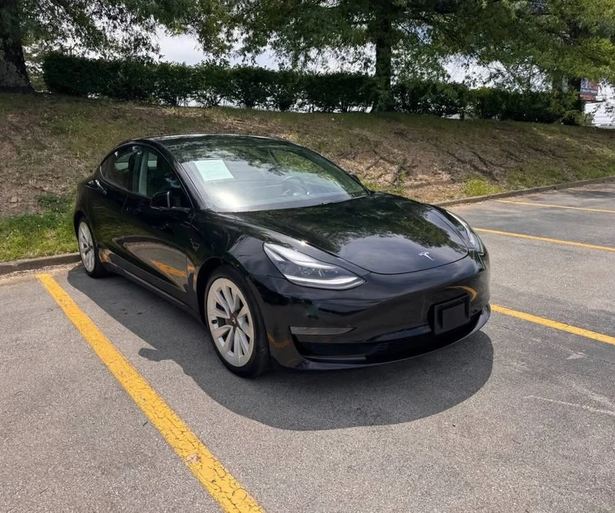 2021 Tesla Model 3 - Image 2 of 14