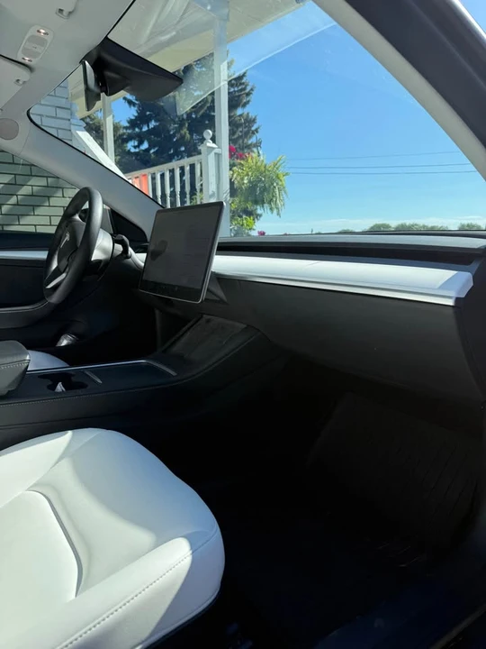 2021 Tesla Model 3 - Image 7 of 9