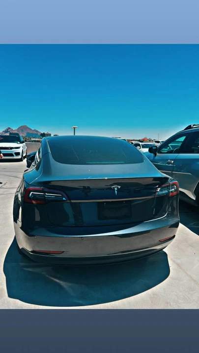 2021 Tesla Model 3 - Image 2 of 2