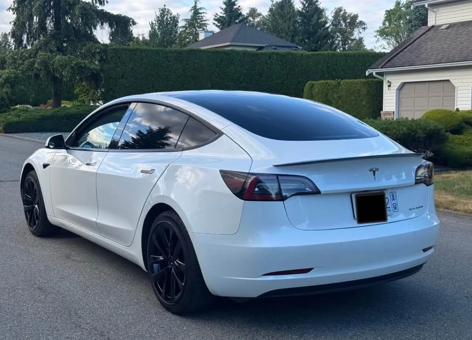 2021 Tesla Model 3 - Image 4 of 8