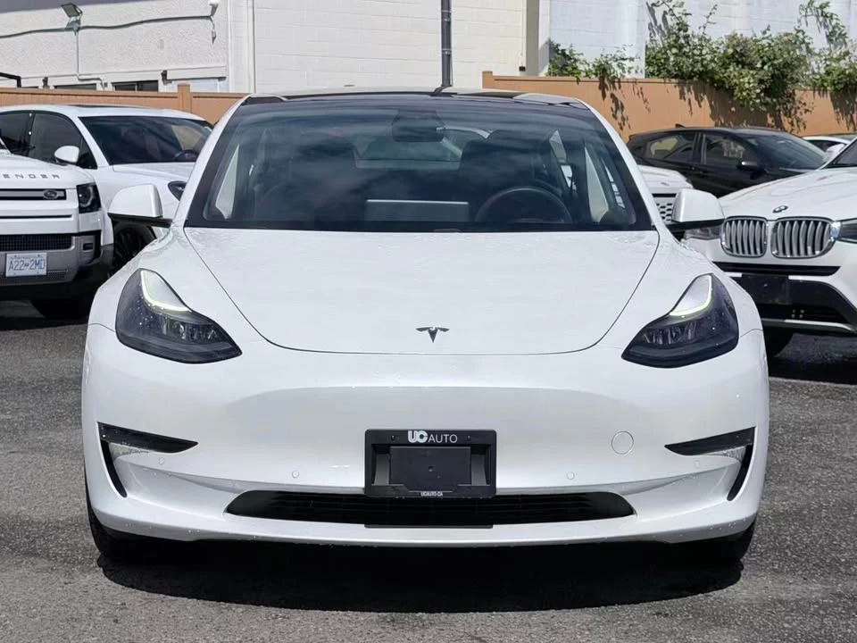 2021 Tesla Model 3 - Image 2 of 10