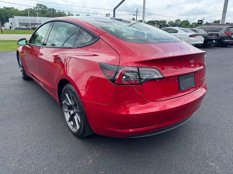 2021 Tesla Model 3 - Image 3 of 16