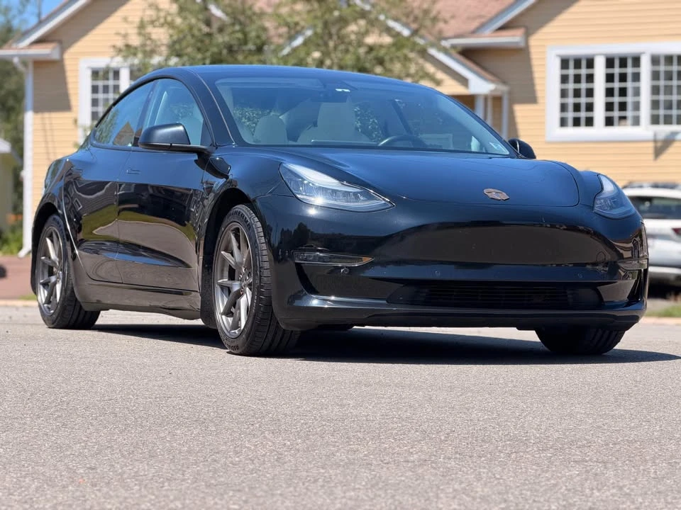2021 Tesla Model 3 - Image 3 of 13