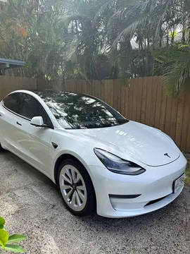 2021 Tesla Model 3 Standard Range