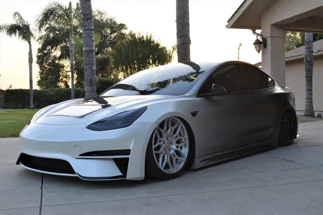 2021 Tesla Model 3 - Image 2 of 9