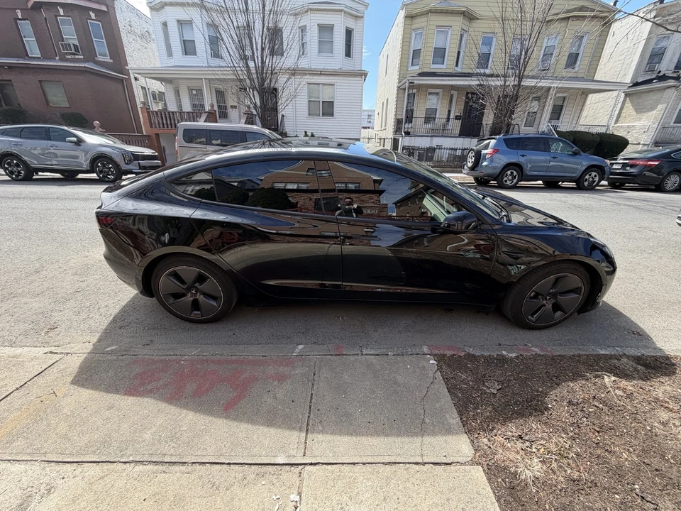 2021 Tesla Model 3 - Image 6 of 8