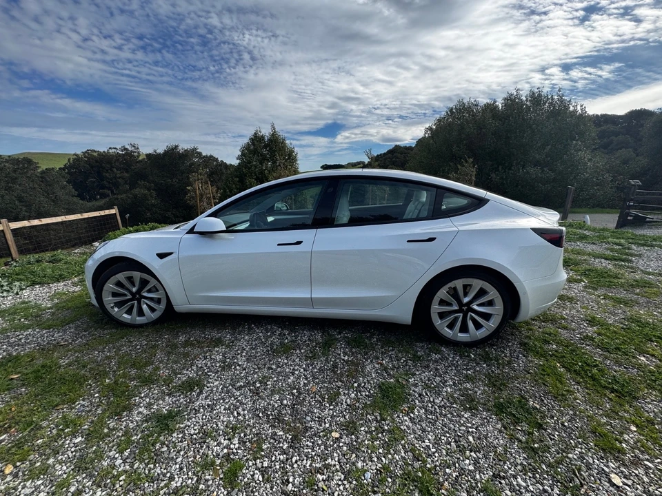 2021 Tesla Model 3 - Image 7 of 7