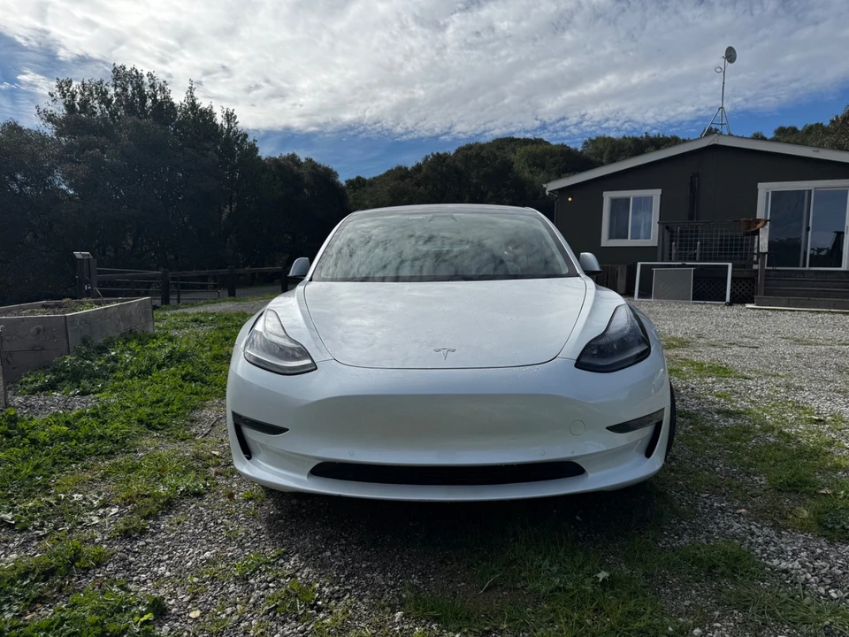 2021 Tesla Model 3 - Image 4 of 7