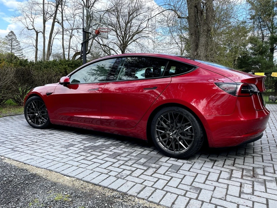 2021 Tesla Model 3 - Image 3 of 5