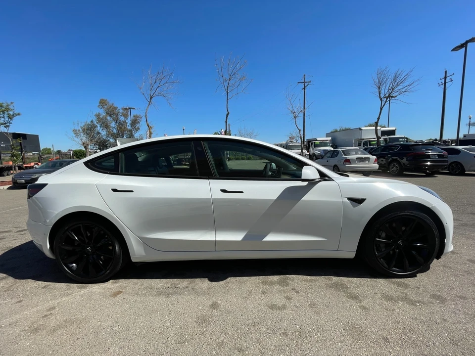 2021 Tesla Model 3 - Image 6 of 21