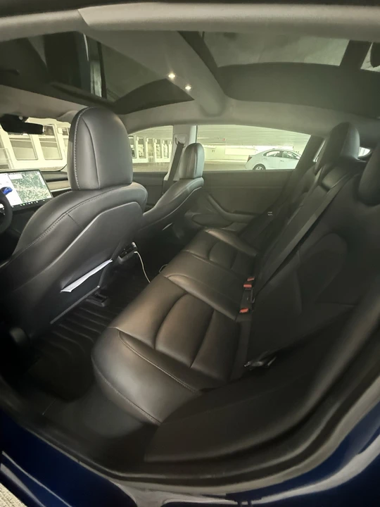 2021 Tesla Model 3 - Image 5 of 10