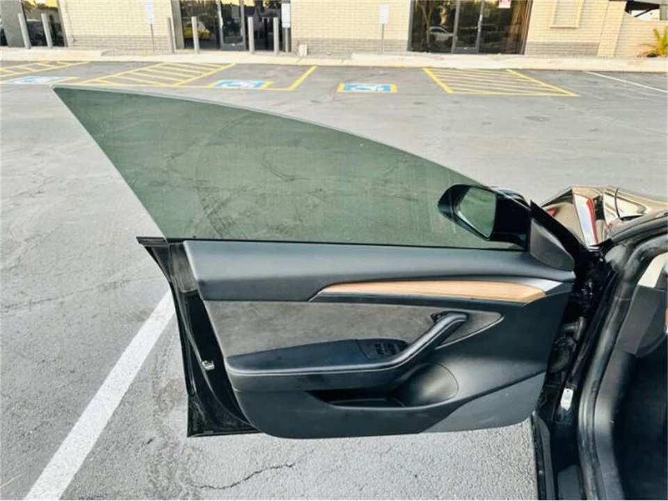 2021 Tesla Model 3 - Image 19 of 26