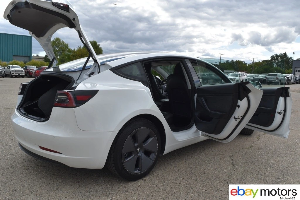 2021 Tesla Model 3 - Image 19 of 21