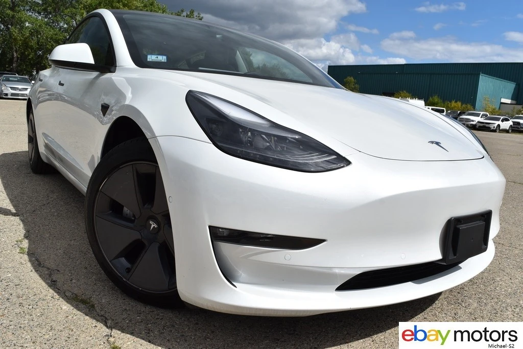 2021 Tesla Model 3 - Image 2 of 21