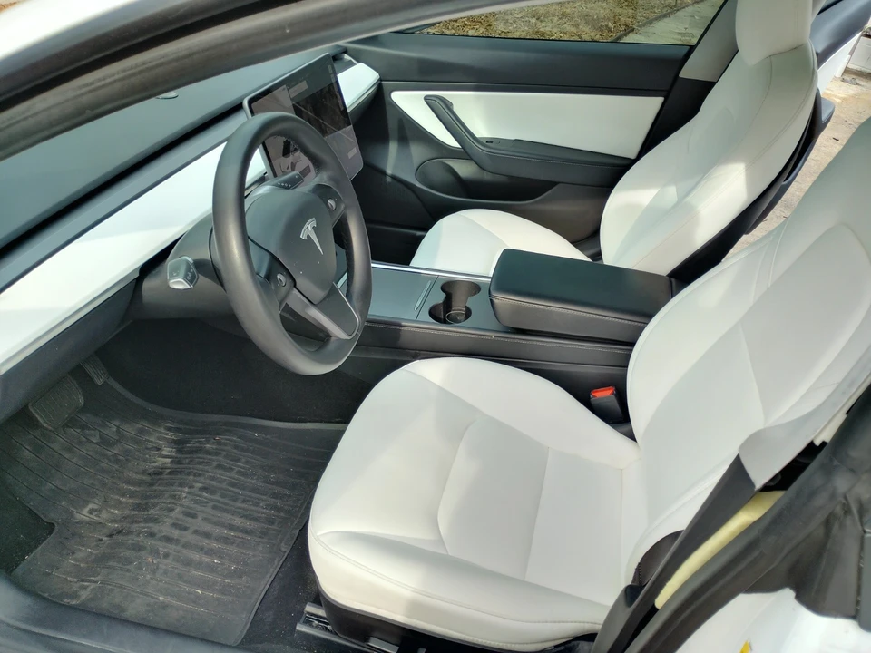 2021 Tesla Model 3 - Image 9 of 13