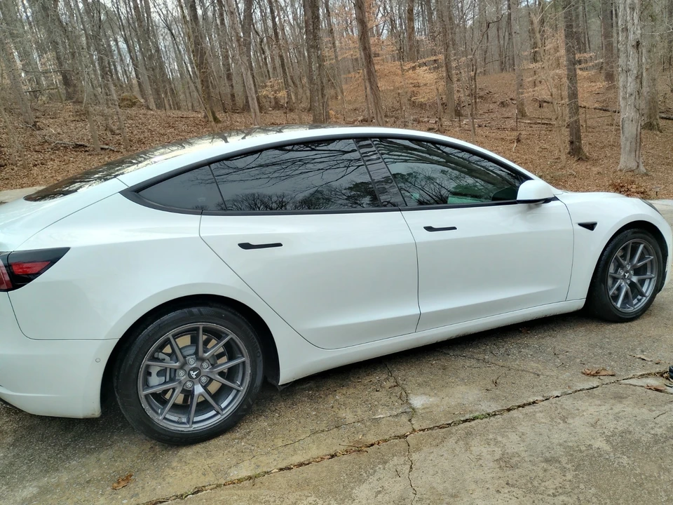 2021 Tesla Model 3 - Image 5 of 13