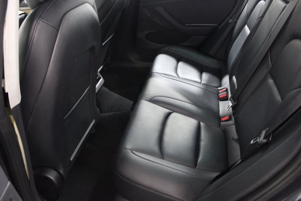 2021 Tesla Model 3 - Image 19 of 20