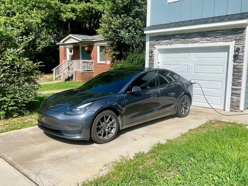 2021 Tesla Model 3 - Image 4 of 20