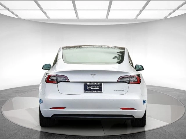2021 Tesla Model 3 - Image 3 of 12