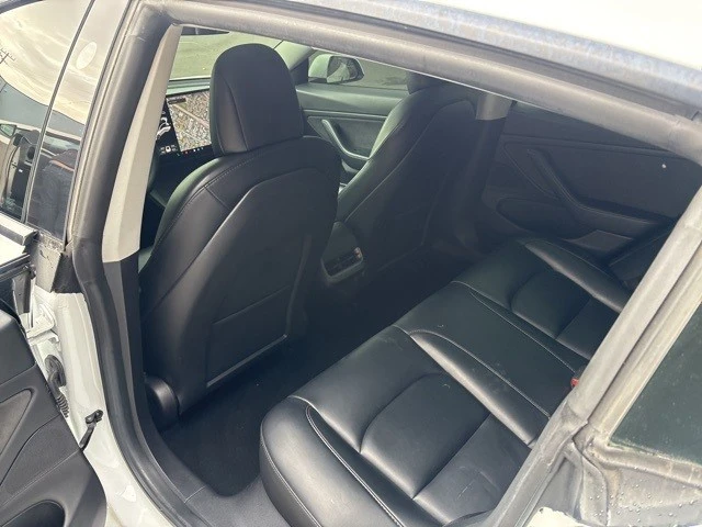 2021 Tesla Model 3 - Image 18 of 21