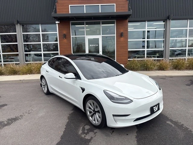 2021 Tesla Model 3 - Image 2 of 21
