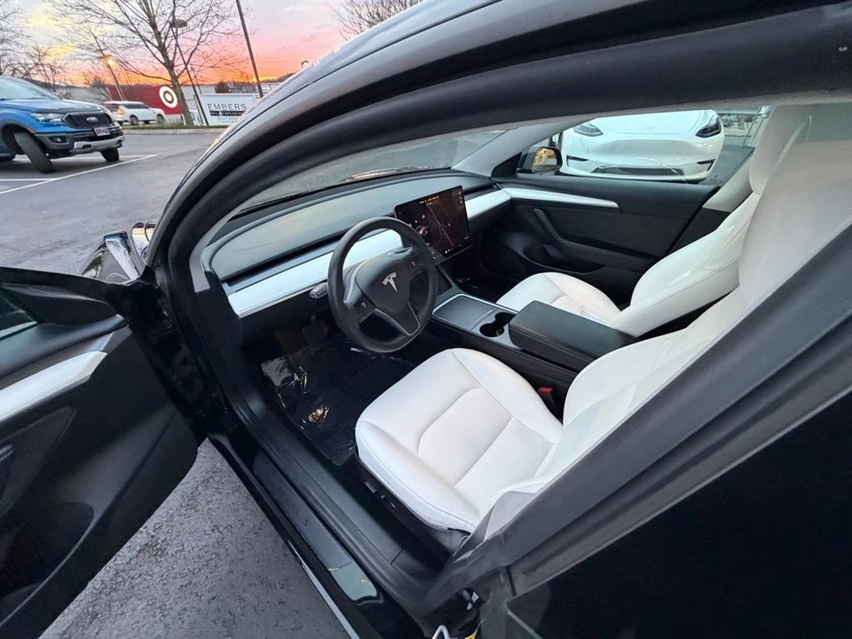 2021 Tesla Model 3 - Image 7 of 12