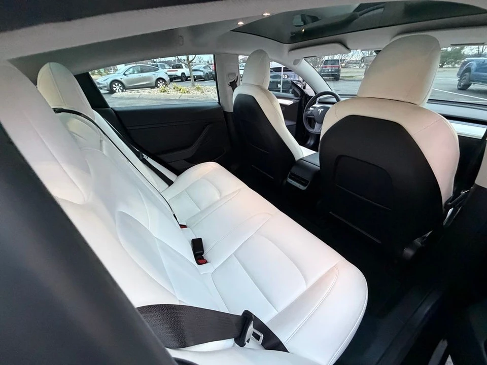 2021 Tesla Model 3 - Image 11 of 12