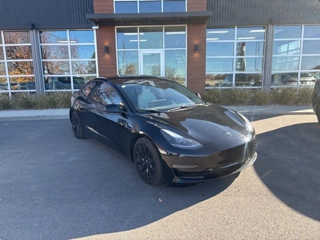 2021 Tesla Model 3 - Image 2 of 21