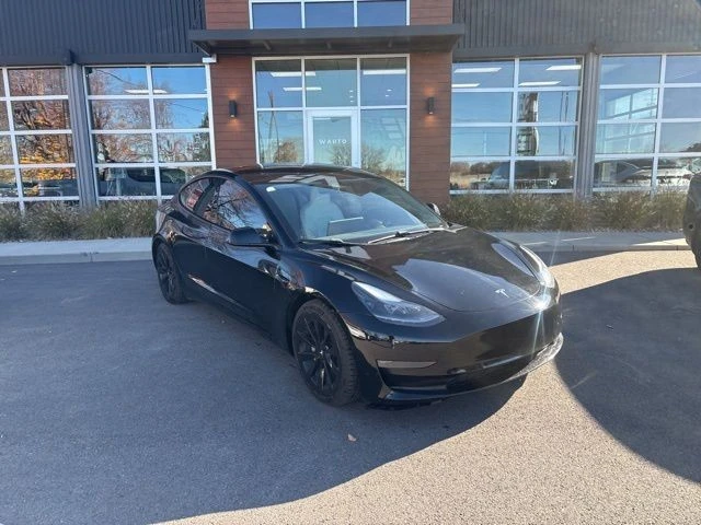 2021 Tesla Model 3 - Image 2 of 21