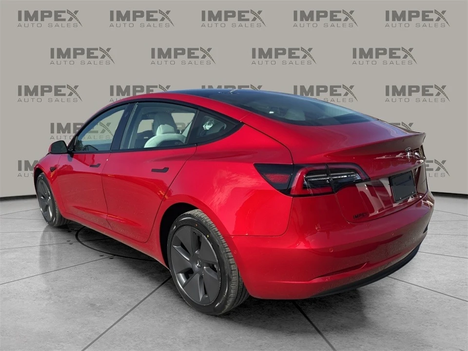 2021 Tesla Model 3 - Image 3 of 12