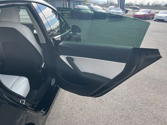 2021 Tesla Model 3 - Image 17 of 21