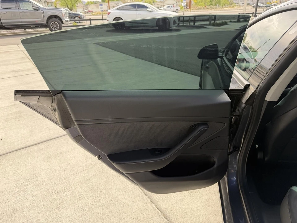 2021 Tesla Model 3 - Image 14 of 21