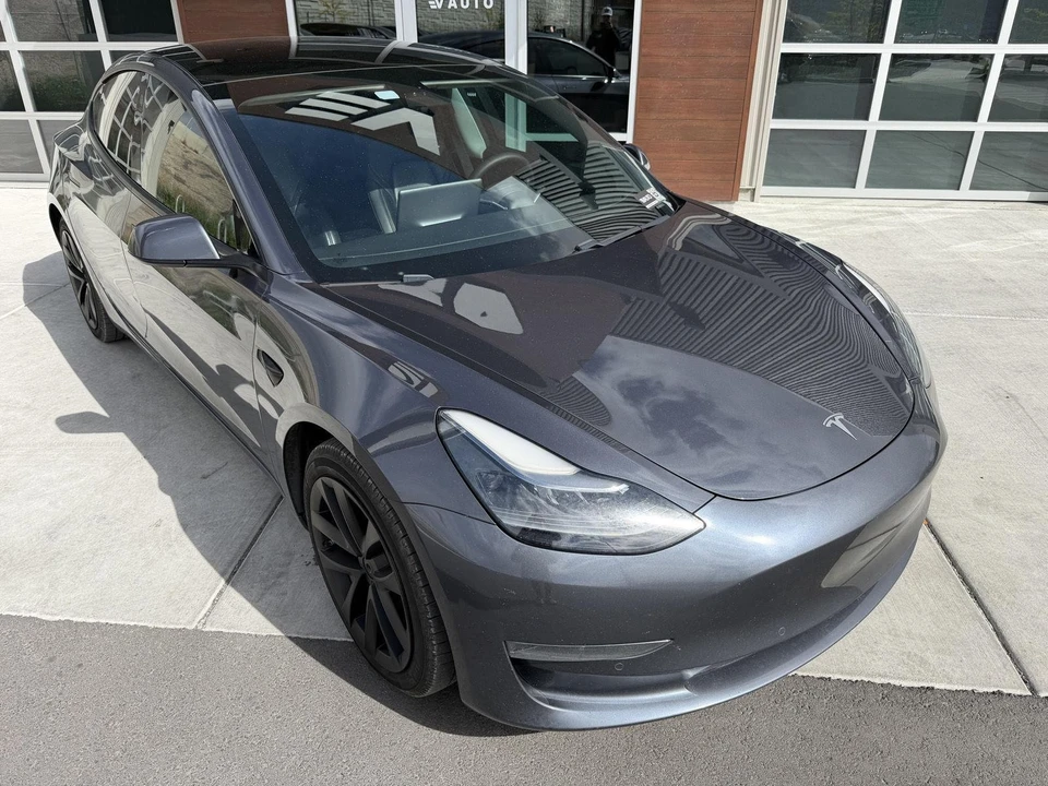2021 Tesla Model 3 - Image 2 of 21