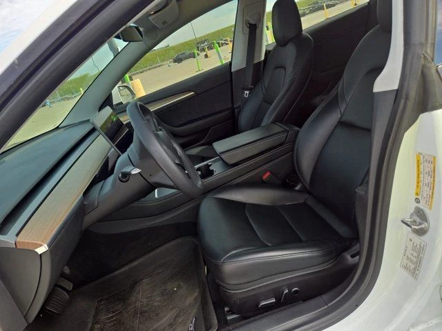 2021 Tesla Model 3 - Image 6 of 7
