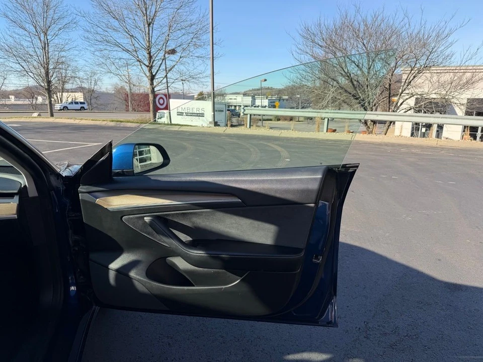 2021 Tesla Model 3 - Image 14 of 18