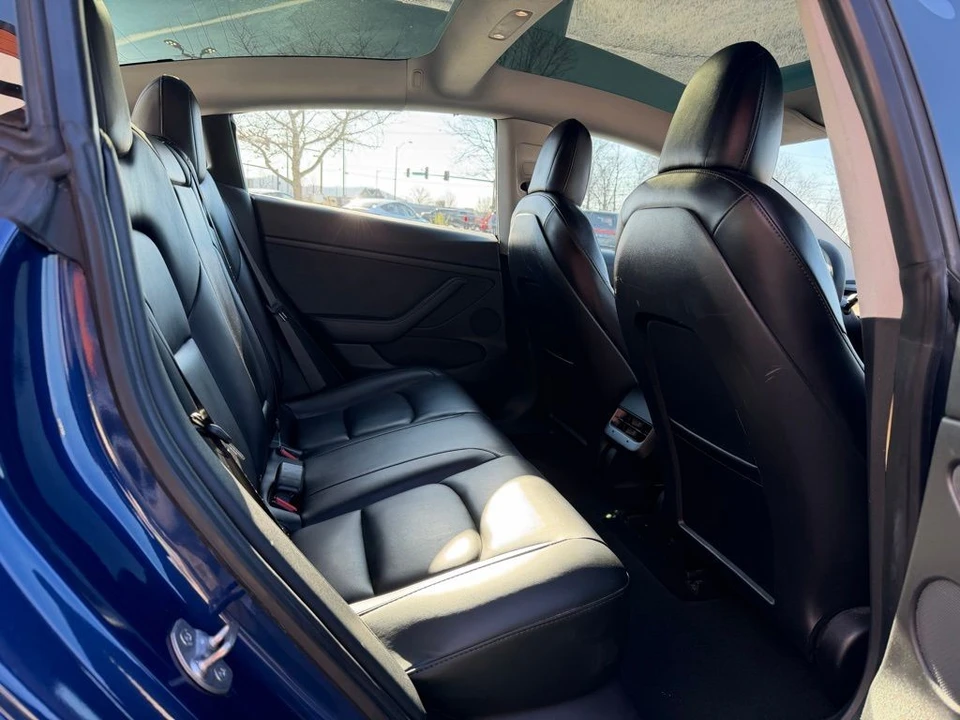 2021 Tesla Model 3 - Image 15 of 18