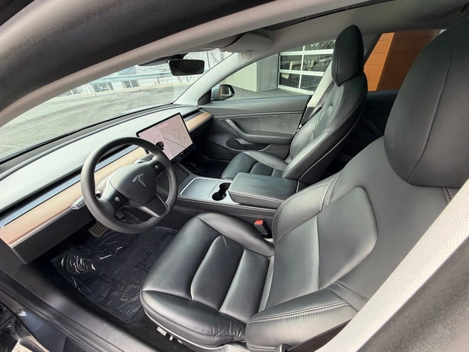 2021 Tesla Model 3 - Image 8 of 15
