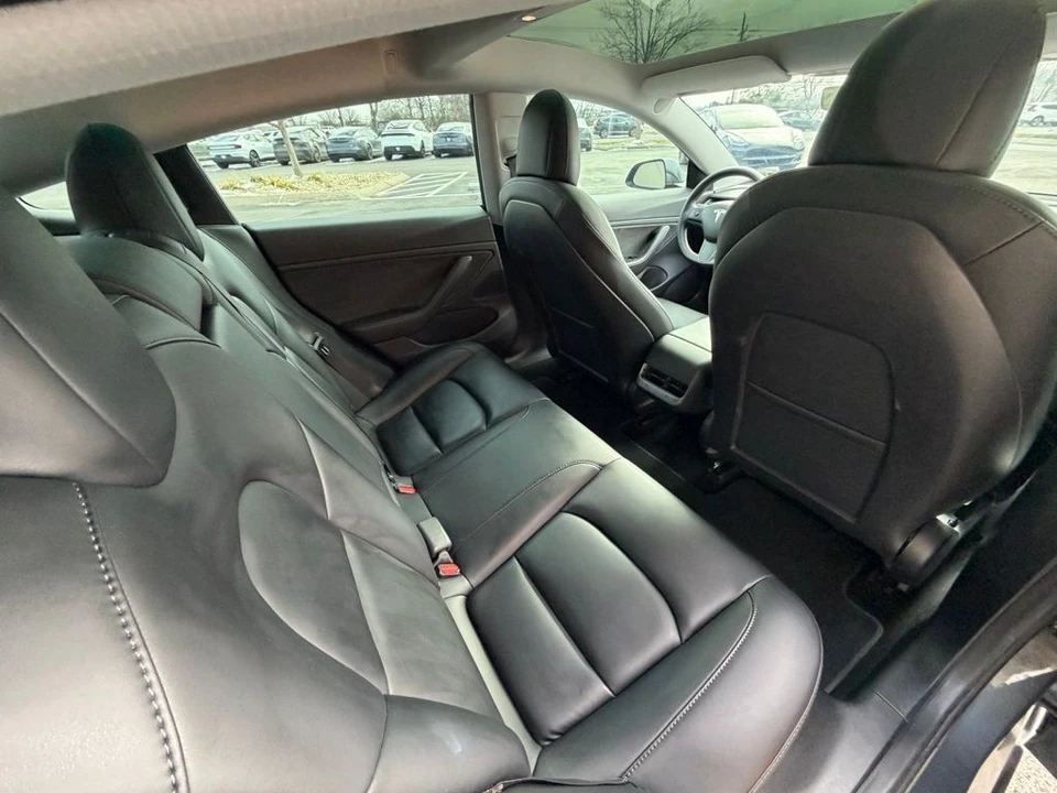 2021 Tesla Model 3 - Image 14 of 15