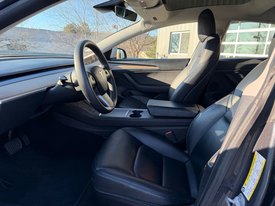 2021 Tesla Model 3 - Image 7 of 18